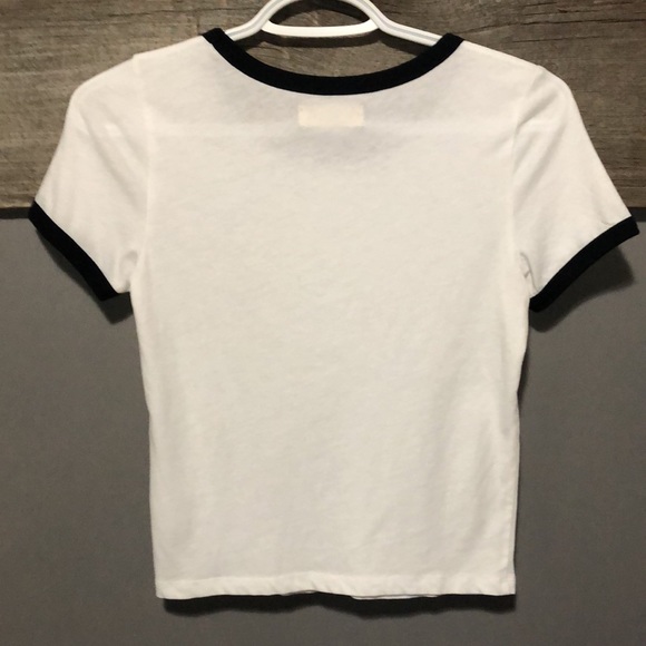 NWOT Hollister crop top shirt - Picture 6 of 8